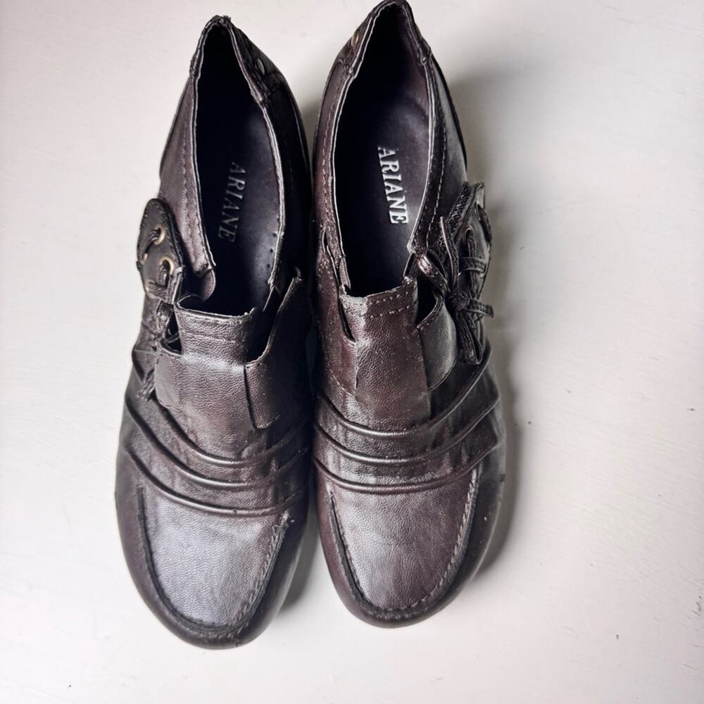 Ariane Women's Low Heel Side Retro Style  Buckle Brown Dress Work Shoes Sz 38